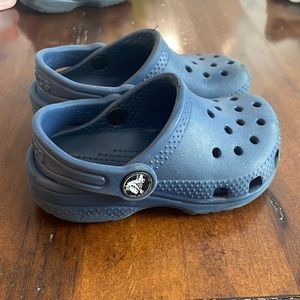 Blue Toddler size 7 Crocs